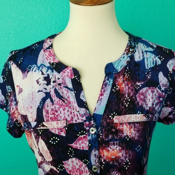 Floral Peplum-like blouse - Picture 5 of 5